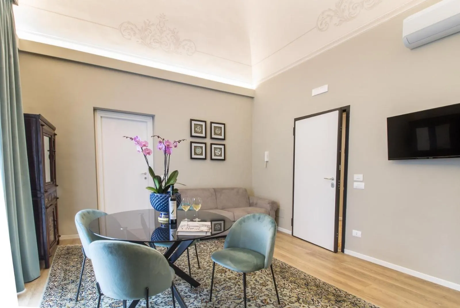 Aparthotel Archimedes Suites Aeroporto di Catania Fontana Rossa