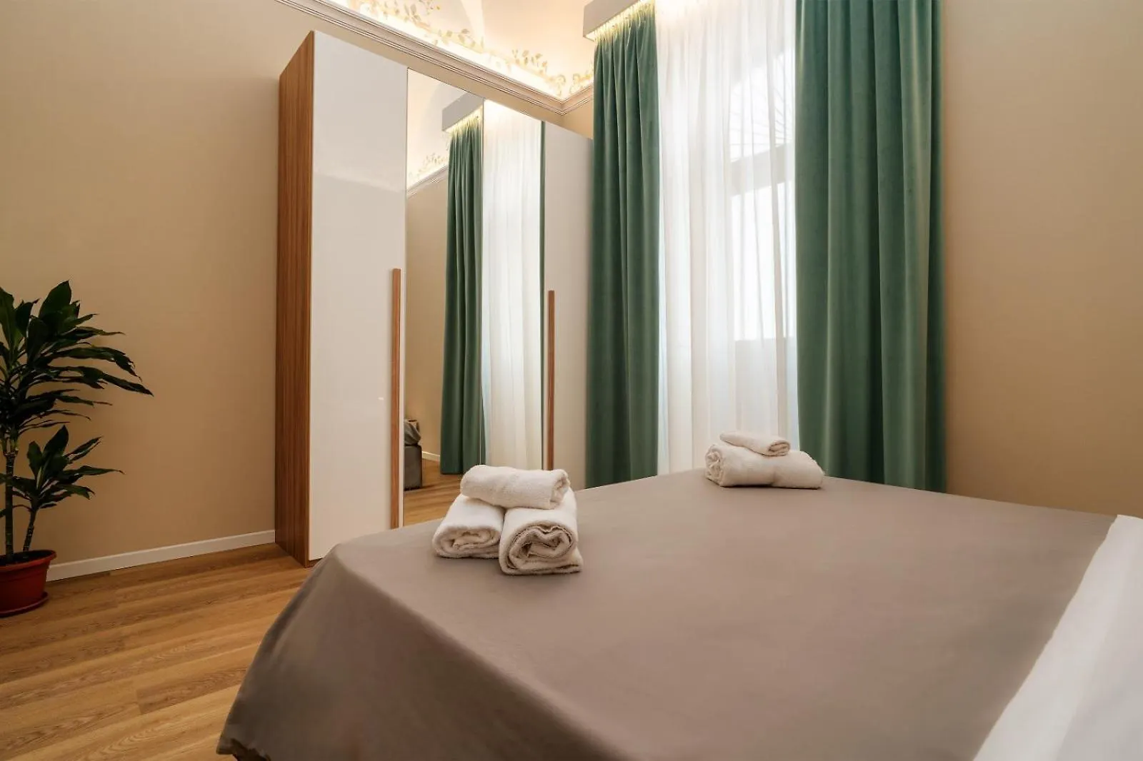 Aparthotel Archimedes Suites Catania Italy