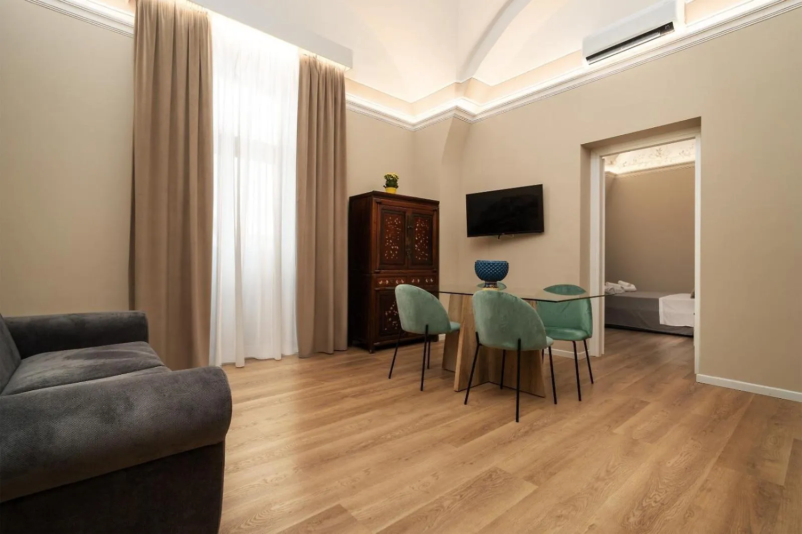 Aparthotel Archimedes Suites Aeroporto di Catania Fontana Rossa Italia