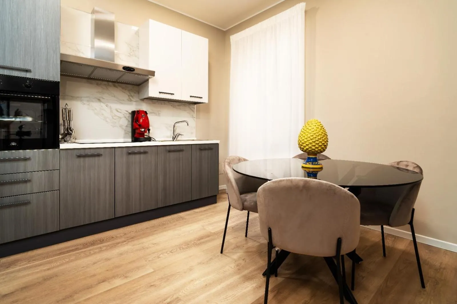 Archimedes Suites Aeroporto di Catania Fontana Rossa Aparthotel